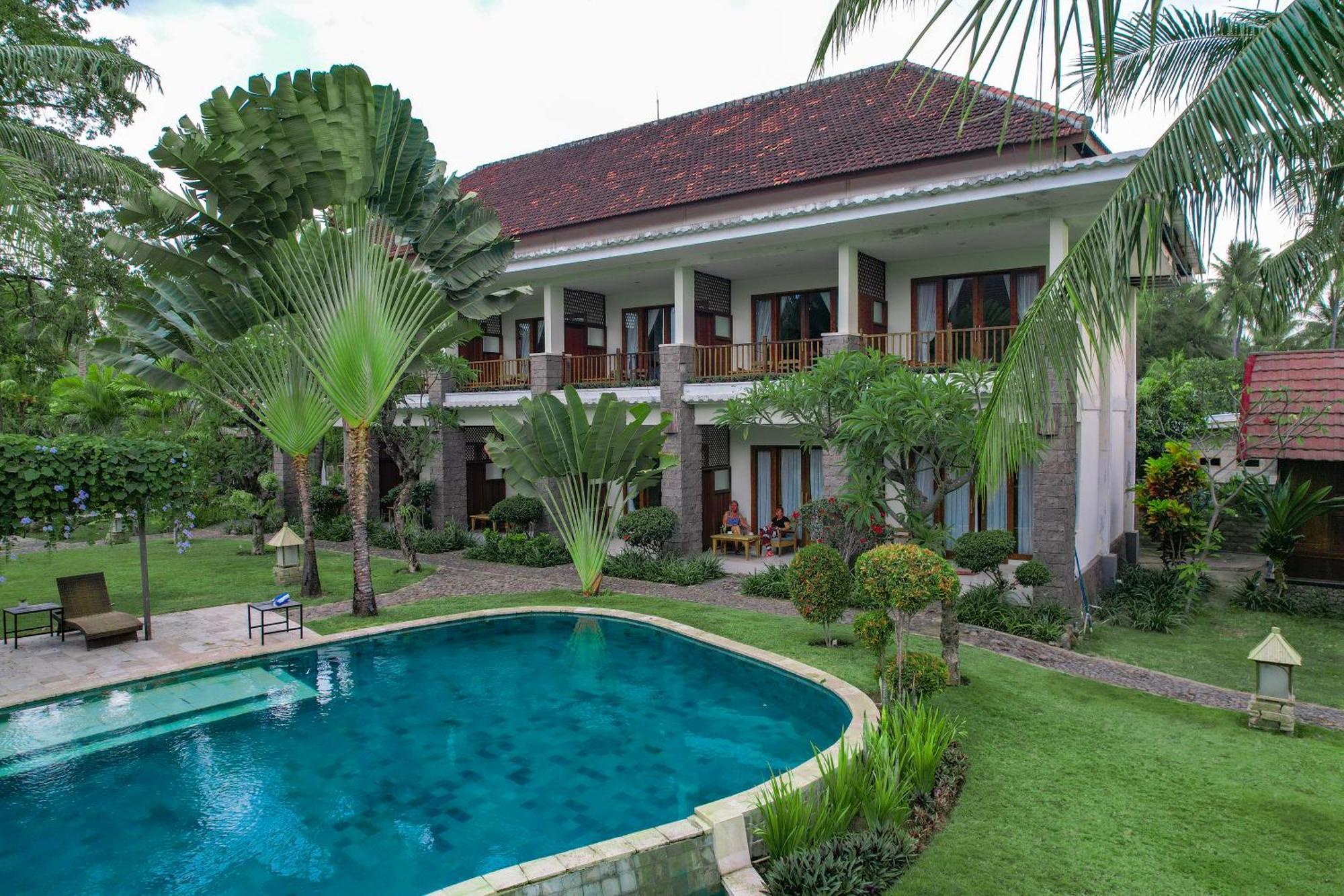 Mina Tanjung Hotel Extérieur photo